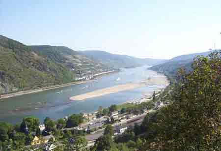 zum Vergrern auf das Bild klicken - Haus mit Ferienwohnung in Bacharach, Romantik, Mittelrhein, Ferienwohnung, loreley, Rhein